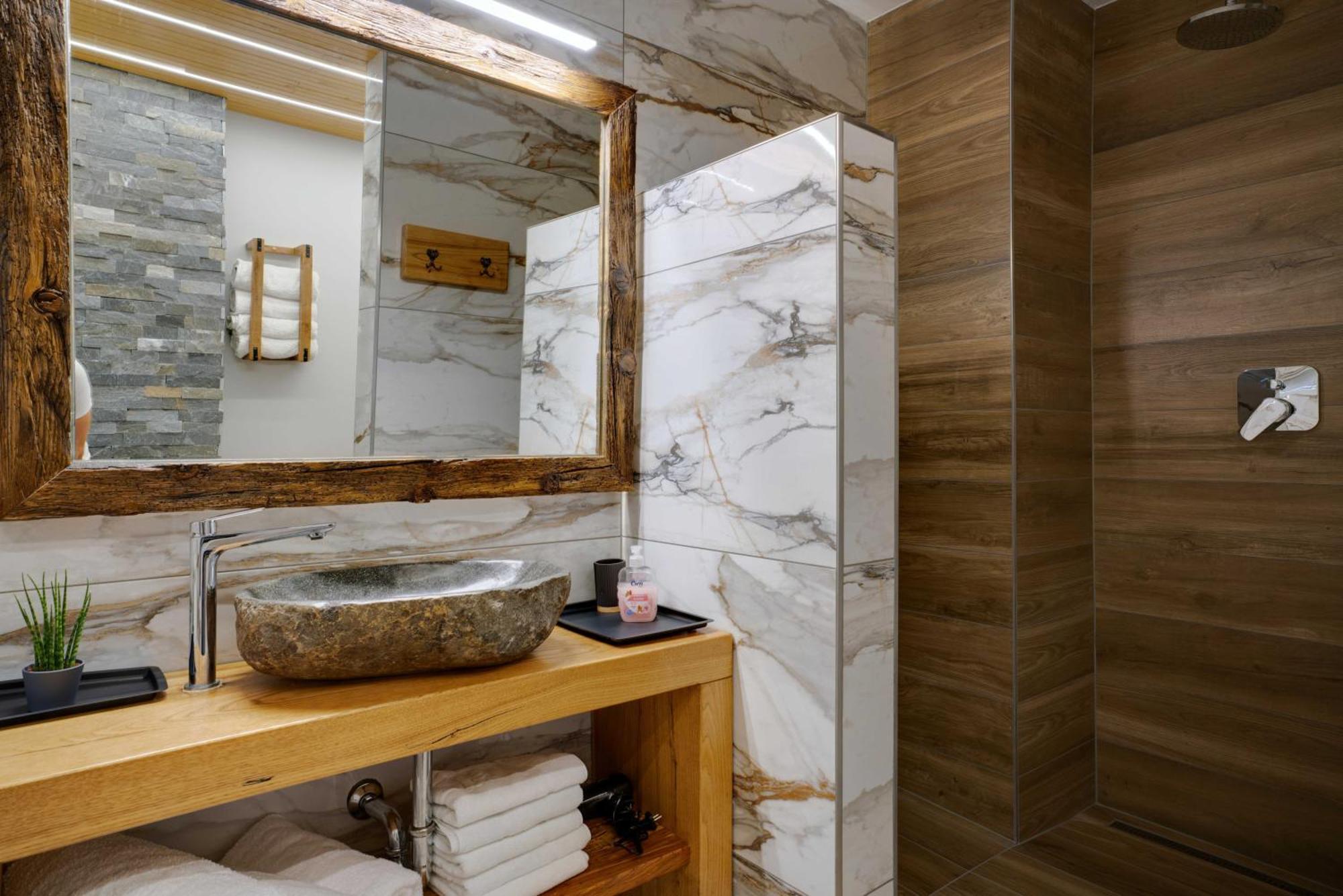 Apartment Hanny Лашко Екстер'єр фото