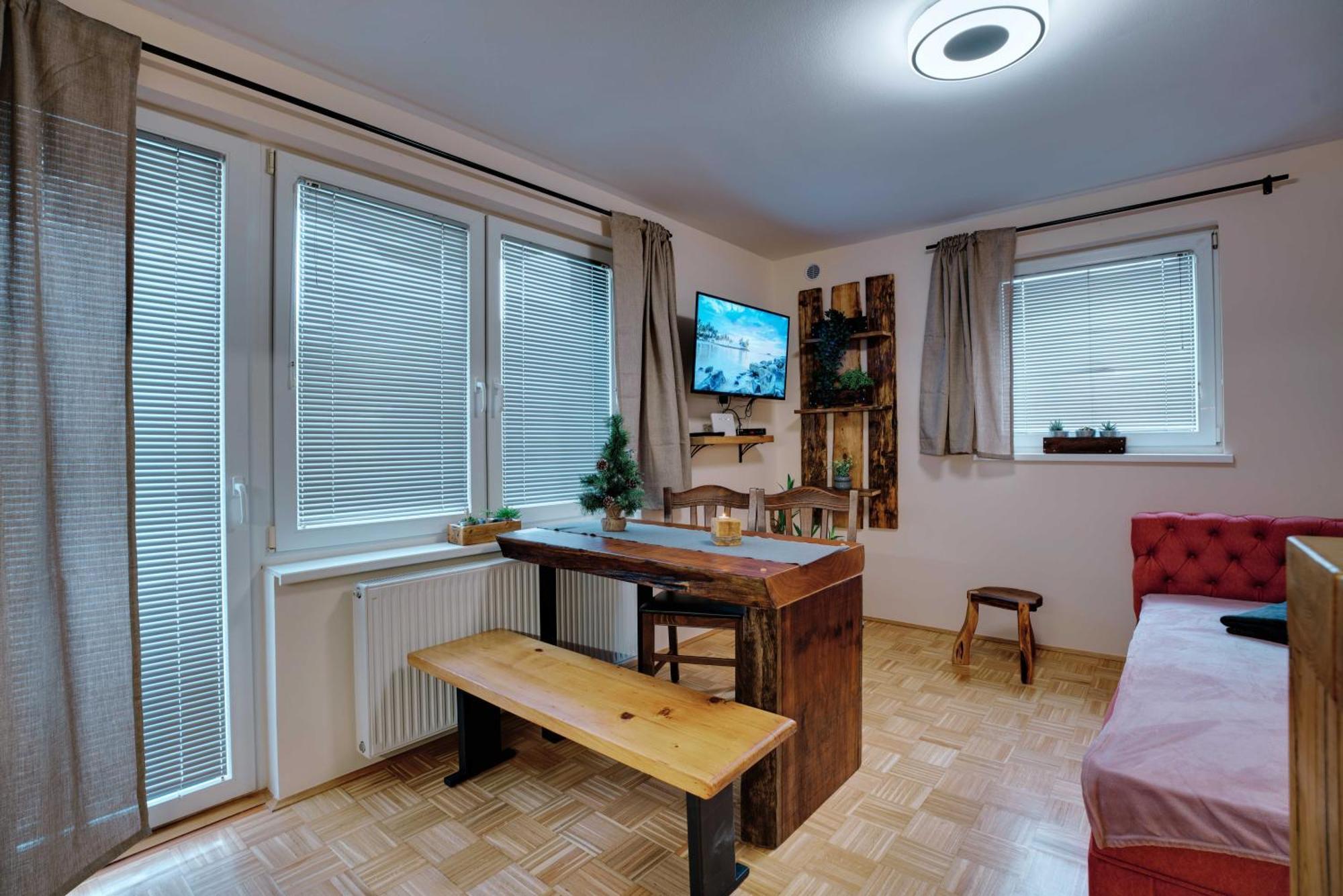 Apartment Hanny Лашко Екстер'єр фото
